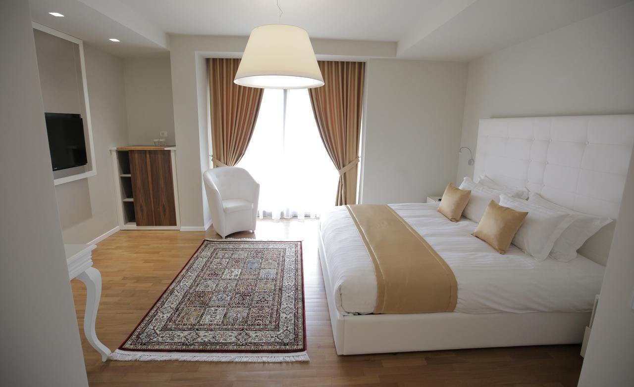 Hotel Bulqiza Bulqize Exteriér fotografie